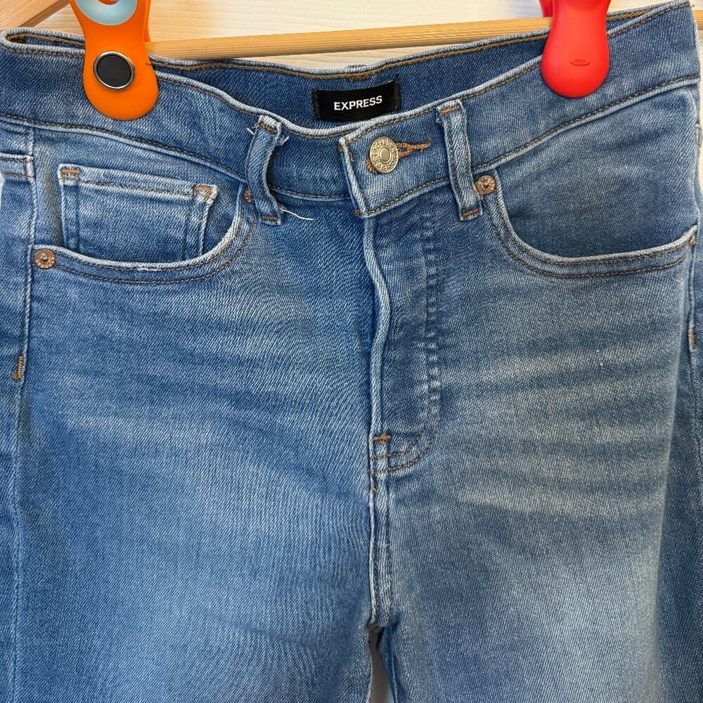 Express Cropped Skinny High Rise Jeans - Picture 2 of 8